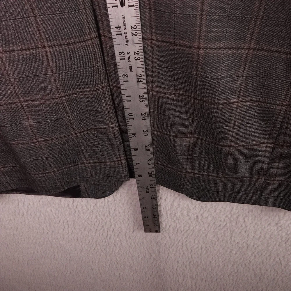 Jos. A. Bank‎ Signature Collection Grey Windowpane Plaid Wool Sport Coat 42R
